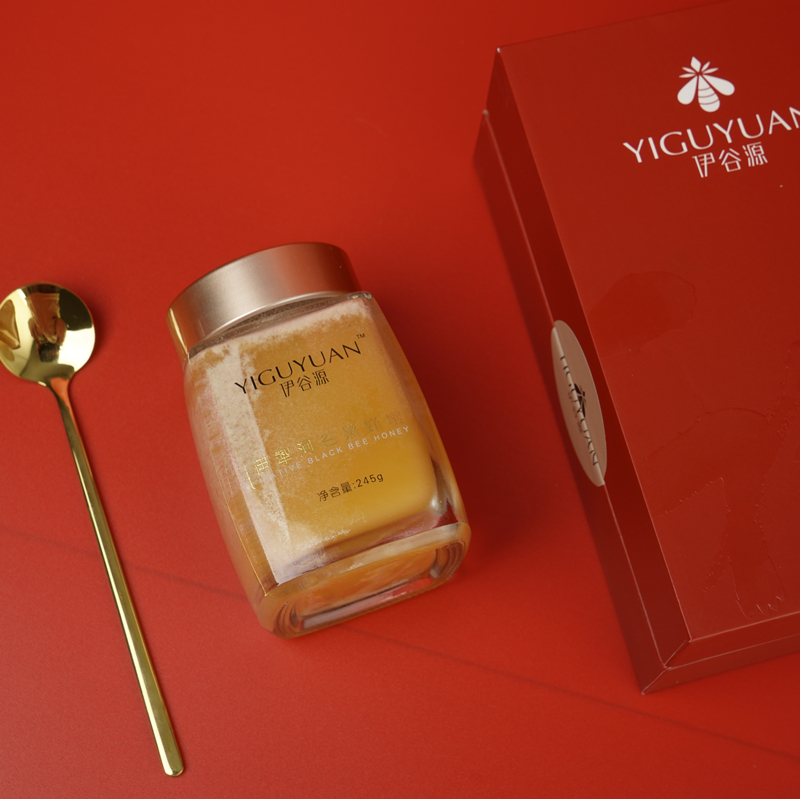 产地直发-新疆伊谷源伊犁河谷黑蜂蜜红礼盒 490g